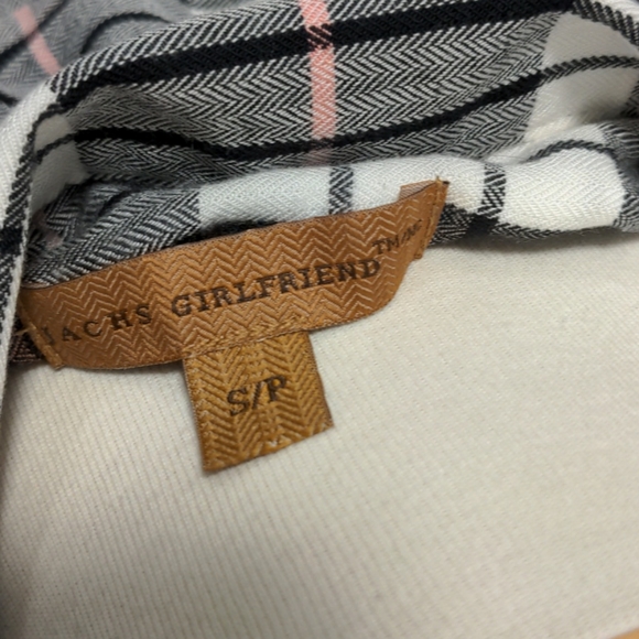 Cap sleeve plaid tunic button-up shirt - Picture 7 of 7